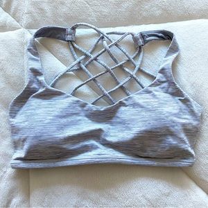 Lululemon Free to Be Wild Bra Size 6